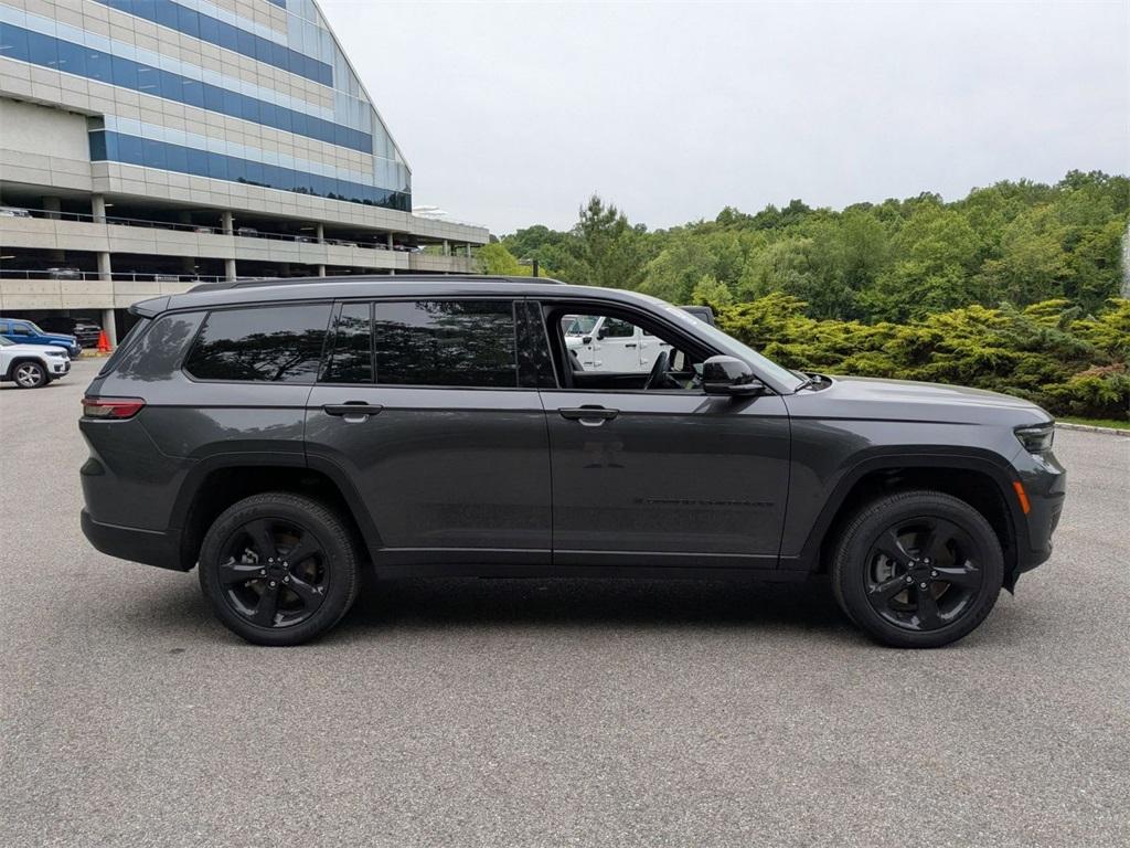 Thumbnail image of 2025 Jeep Grand Cherokee L at Tasca Chrysler Dodge Jeep Ram White Plains