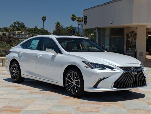 Thumbnail image of 2025 Lexus ES 300h at Lexus Escondido USED
