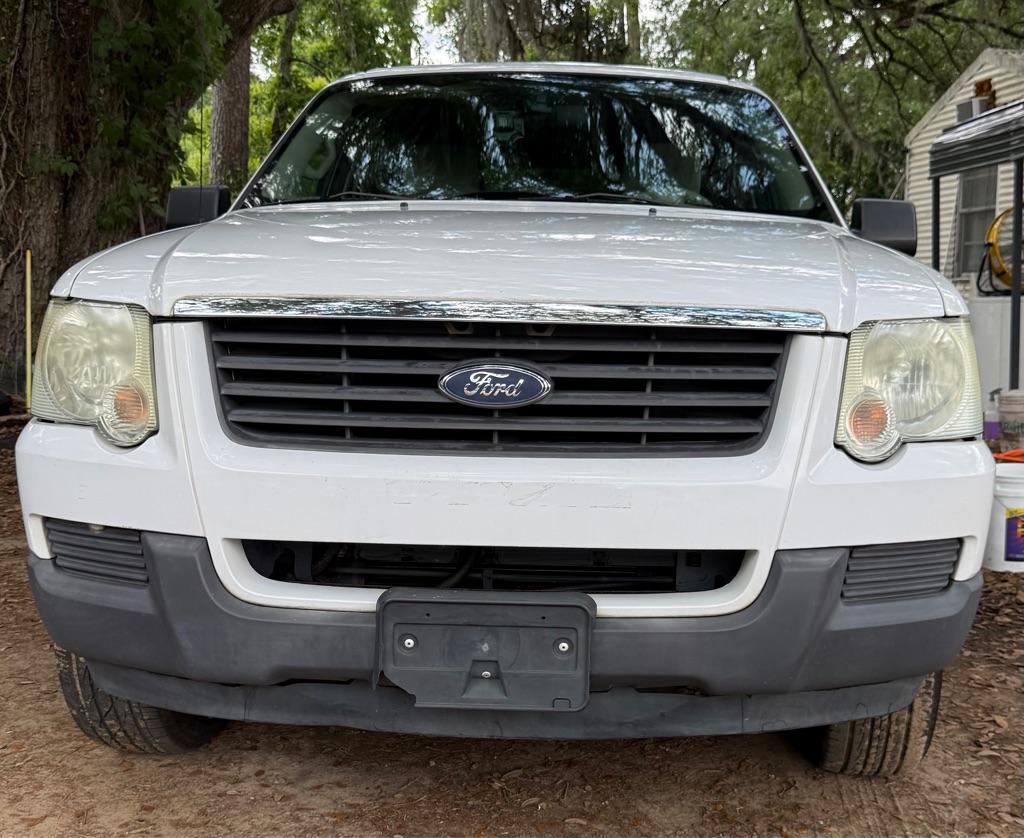 Thumbnail image of 2006 Ford Explorer at FAIRTRADE I CO