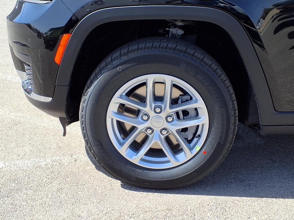 Thumbnail image of 2025 Jeep Grand Cherokee L at Nyle Maxwell Cdjrf Of Killeen