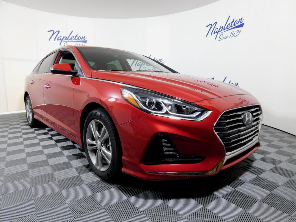 Thumbnail image of 2018 Hyundai SONATA at Napleton Northlake Hyundai