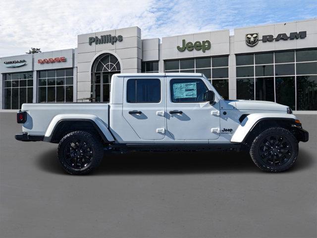 Thumbnail image of 2025 Jeep Gladiator at Phillips Chrysler Jeep Dodge RAM