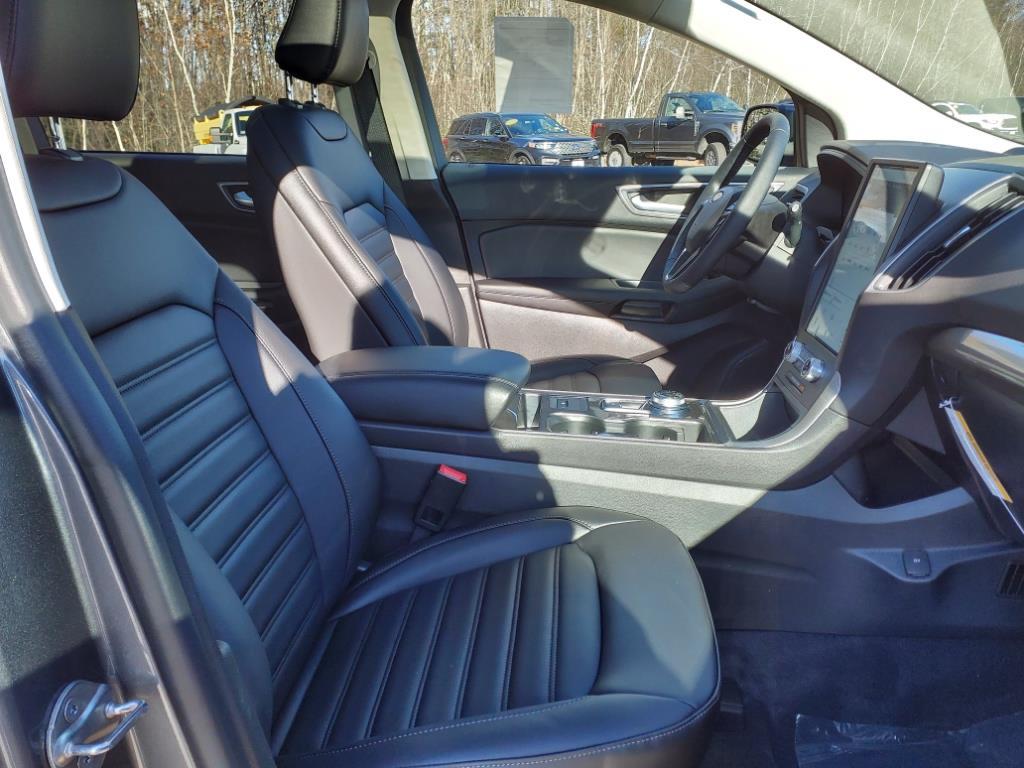 Thumbnail image of 2024 Ford Edge at Mcfarland Ford Rochester
