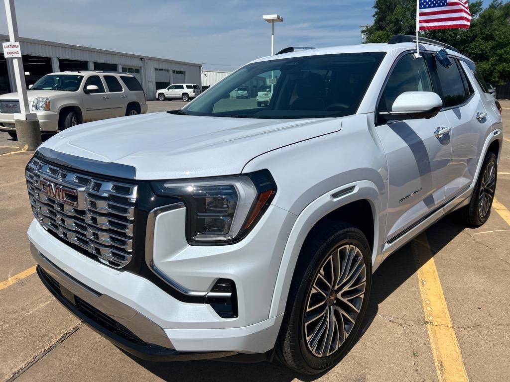 Thumbnail image of 2026 GMC Terrain at Janzen Gmc