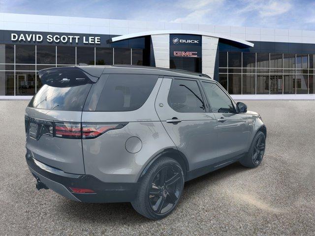 Thumbnail image of 2023 Land Rover Discovery at Lee Buick GMC [New]