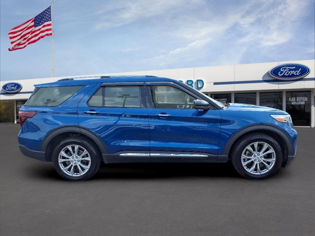 Thumbnail image of 2021 Ford Explorer at Town And Country Ford - Louisville