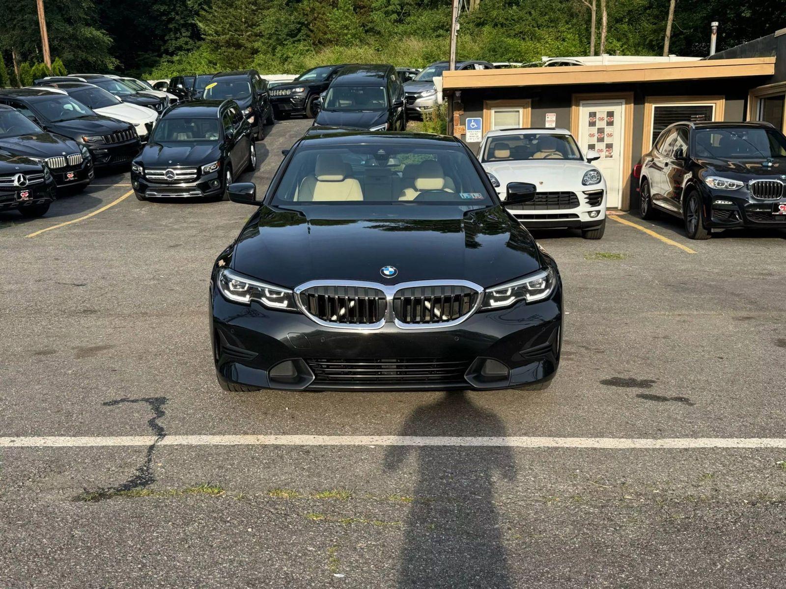 Thumbnail image of 2019 BMW 3 Series at City Motor Group Inc.