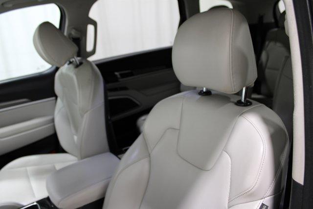Thumbnail image of 2020 Kia Telluride at EddysChevroletCadillacOfWichita-USED of Wichita, KS