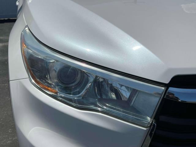 Thumbnail image of 2015 Toyota Highlander at Island Acura