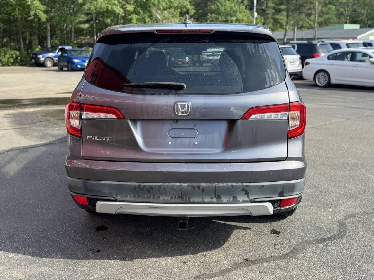 Thumbnail image of 2019 Honda Pilot at Auto Mile Motors