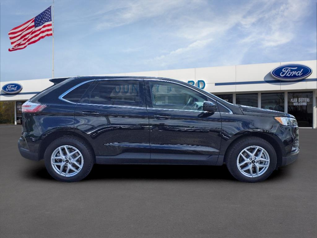 Thumbnail image of 2024 Ford Edge at Town And Country Ford - Louisville