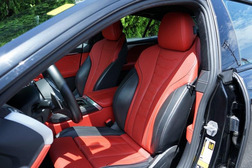 Thumbnail image of 2022 BMW 8 Series at Auto Expo Store
