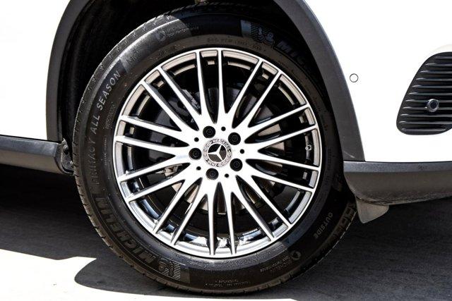 Thumbnail image of 2025 Mercedes-Benz GLC at MercedesBenzOfSanAntonioUSED of San Antonio, TX