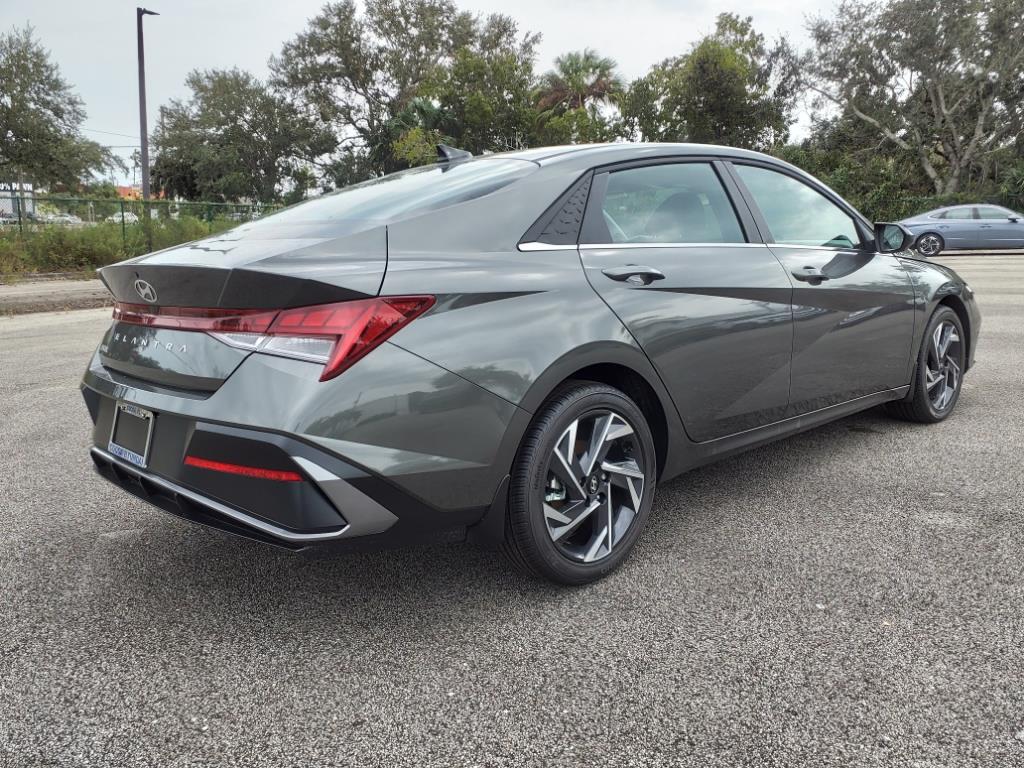 Thumbnail image of 2025 Hyundai ELANTRA at Cocoa Hyundai