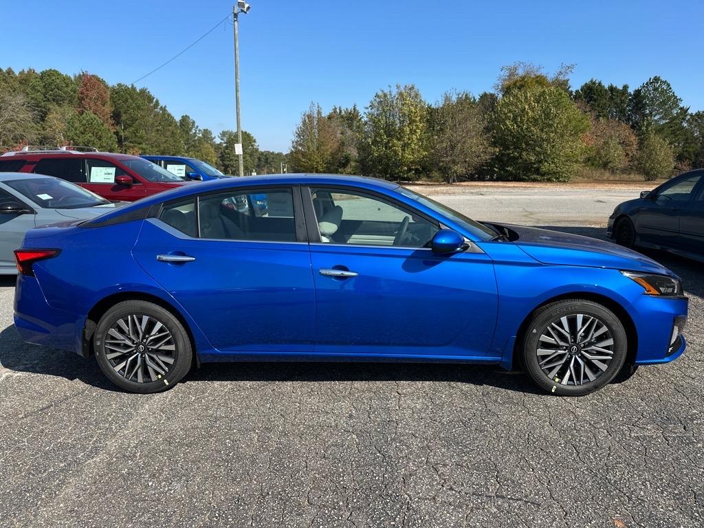 Thumbnail image of 2025 Nissan Altima at Grainger Nissan Of Anderson