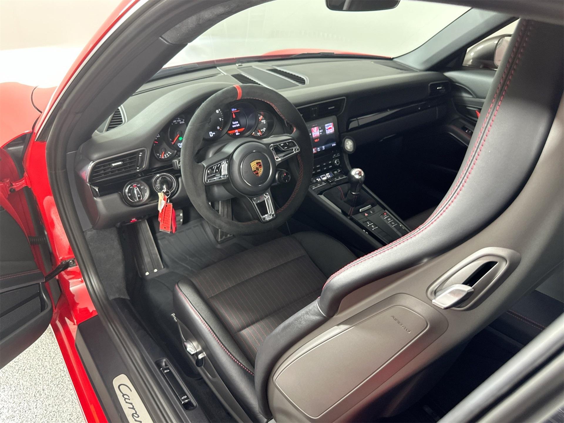 Thumbnail image of 2018 Porsche 911 at Autobahn Porsche Fort Worth