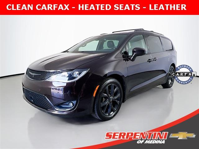 Thumbnail image of 2019 Chrysler Pacifica at Serpentini Chevrolet of Medina