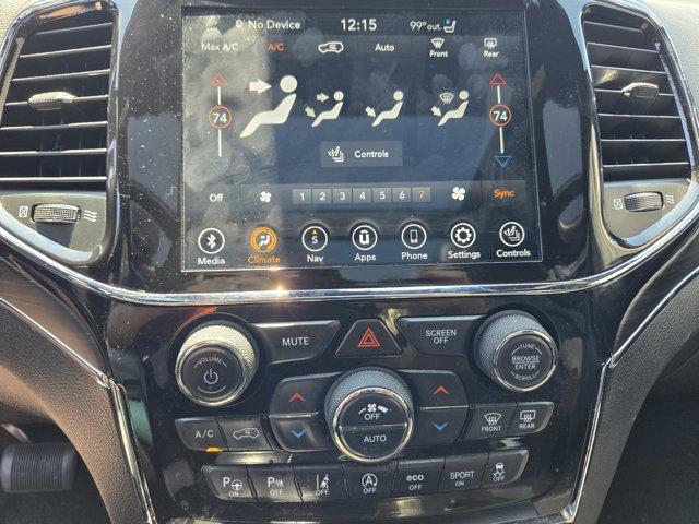 Thumbnail image of 2021 Jeep Grand Cherokee at Garden City Chrysler Jeep Dodge - Used