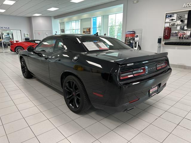Thumbnail image of 2017 Dodge Challenger at Serpentini Chevrolet of Willoughby
