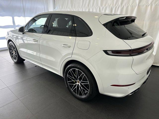 Thumbnail image of 2024 Porsche Cayenne at PaulMillerPorsche USED