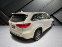 Thumbnail image of 2017 Toyota Highlander at Cedar Rapids Toyota
