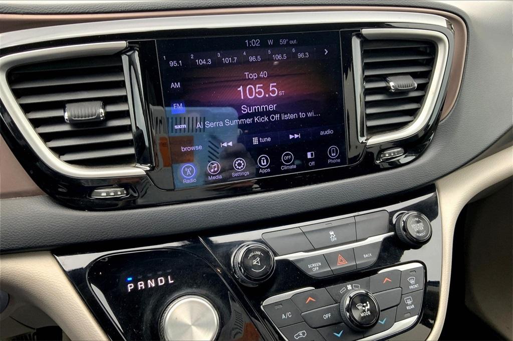 Thumbnail image of 2018 Chrysler Pacifica at Vehicle City Motors