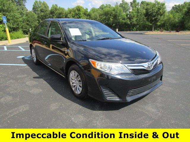 Thumbnail image of 2012 Toyota Camry at Vogue Motor Company Inc.