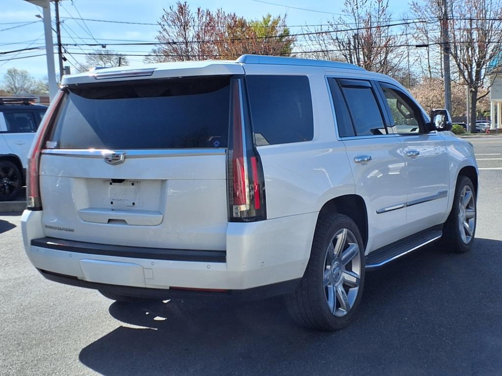 Thumbnail image of 2019 Cadillac Escalade at Autoland Usa