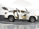 Thumbnail image of 2014 Toyota Highlander at Bob King Kia