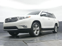 Thumbnail image of 2013 Toyota Highlander at New Rochelle Toyota