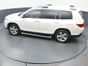 Thumbnail image of 2013 Toyota Highlander at New Rochelle Toyota