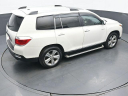 Thumbnail image of 2013 Toyota Highlander at New Rochelle Toyota