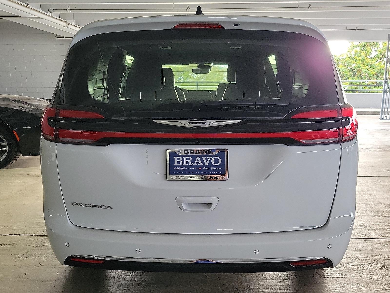 Thumbnail image of 2025 Chrysler Pacifica at Wetzel Chevrolet