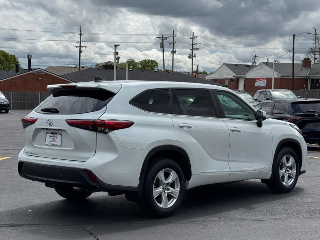 Thumbnail image of 2023 Toyota Highlander at Joseph Toyota Of Cincinnati