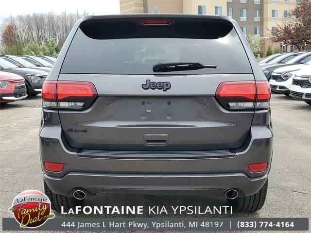 Thumbnail image of 2015 Jeep Grand Cherokee at LaFontaine Kia