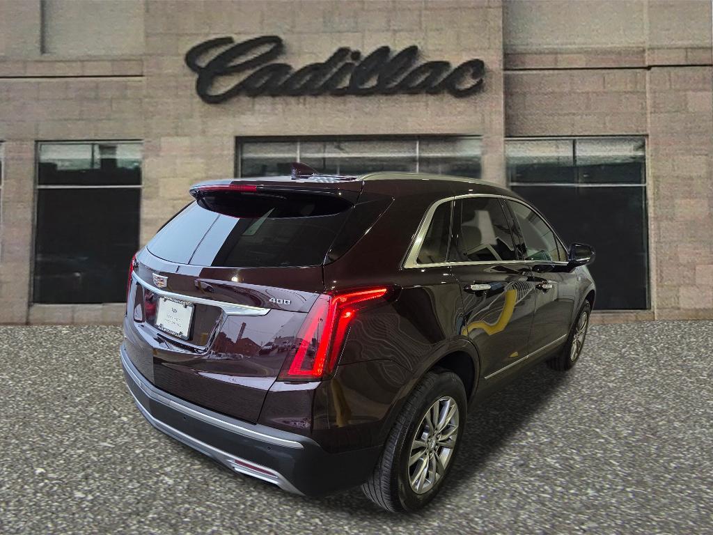 Thumbnail image of 2021 Cadillac XT5 at R.J. Burne Cadillac