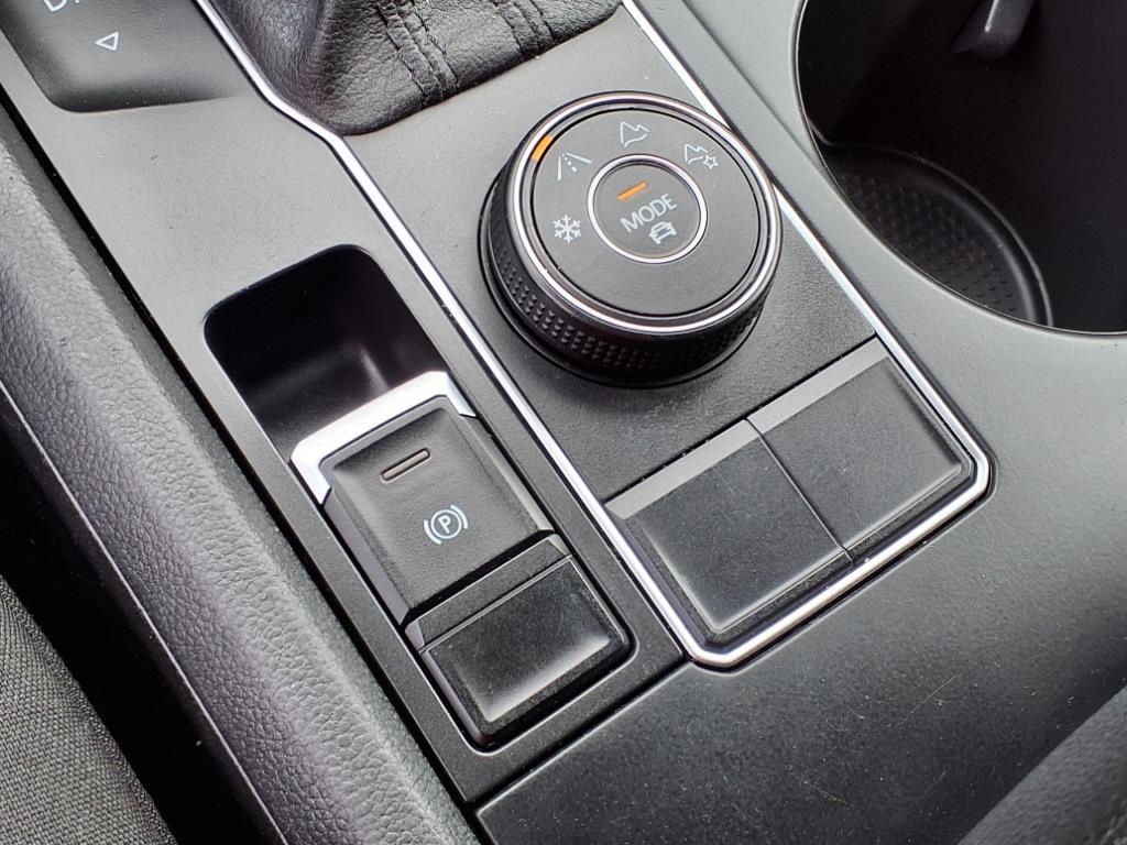 Thumbnail image of 2019 Volkswagen Atlas at Port City Nissan