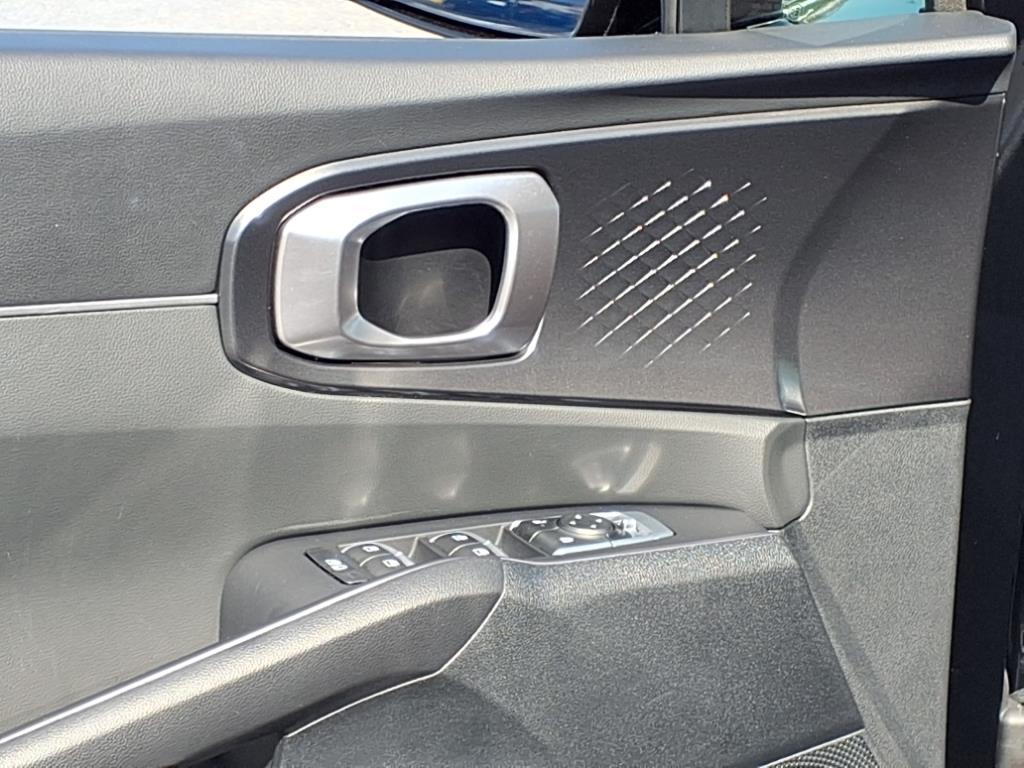 Thumbnail image of 2025 Kia Sorento at Dieffenbach Gm Superstore