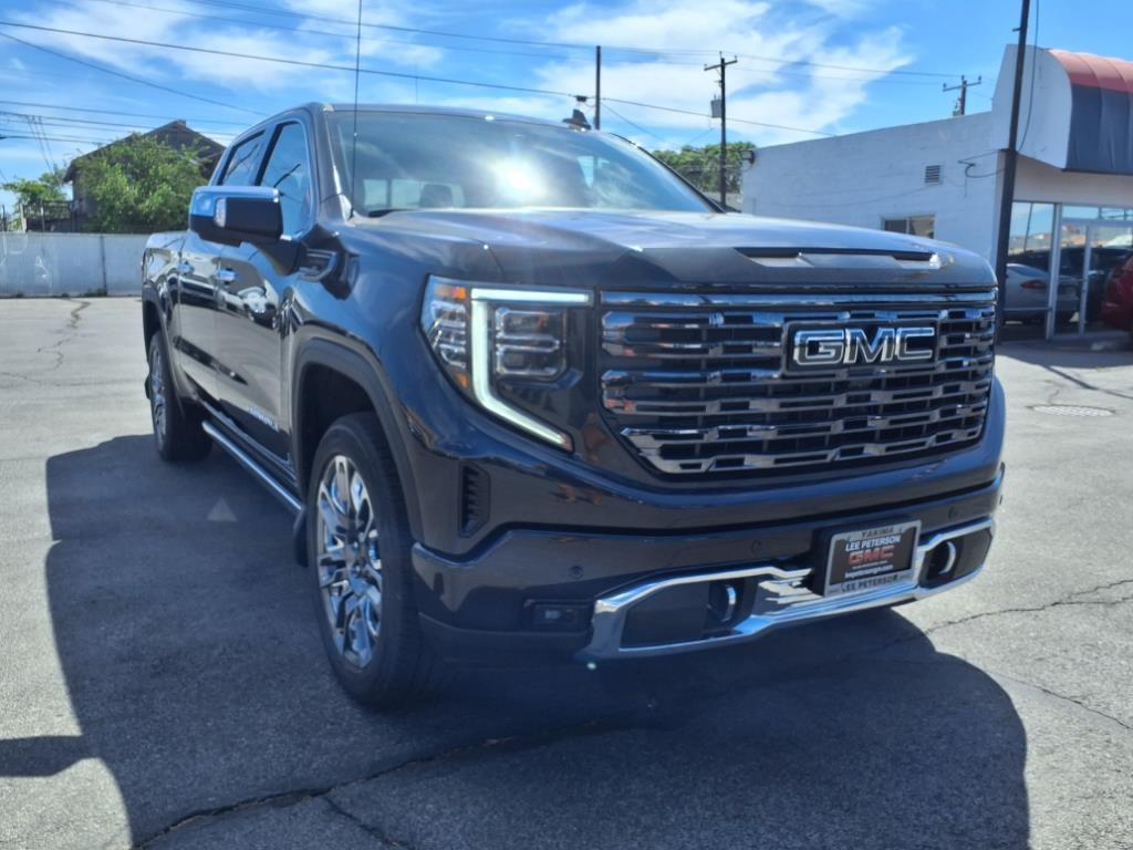 Thumbnail image of 2025 GMC Sierra 1500 at Lee Peterson