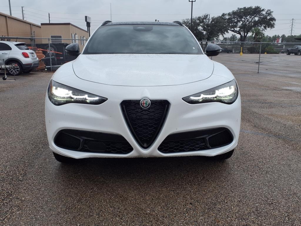 Thumbnail image of 2025 Alfa Romeo Stelvio at Northside Imports Houston