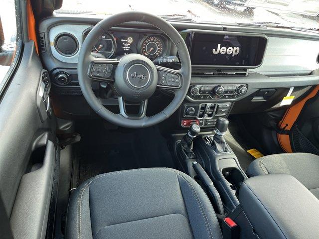 Thumbnail image of 2025 Jeep Wrangler at Gossett Cjdr