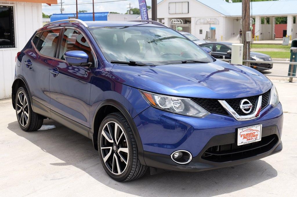 Thumbnail image of 2017 Nissan Rogue Sport at TURBO MOTORS