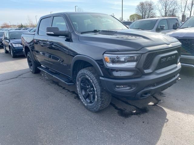 Thumbnail image of 2020 Ram 1500 at LaFontaine Chrysler Dodge Jeep Ram of Fenton