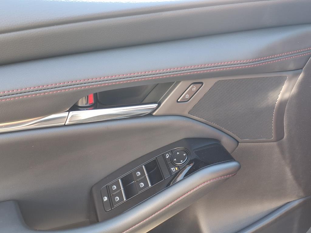 Thumbnail image of 2024 Mazda Mazda3 Hatchback at Irwin Mazda Lincoln