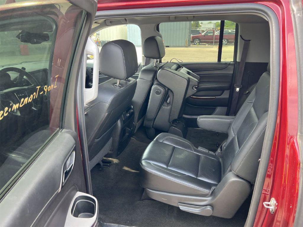 Thumbnail image of 2017 GMC Yukon XL at CITIZEN AUTO FINANCE INC
