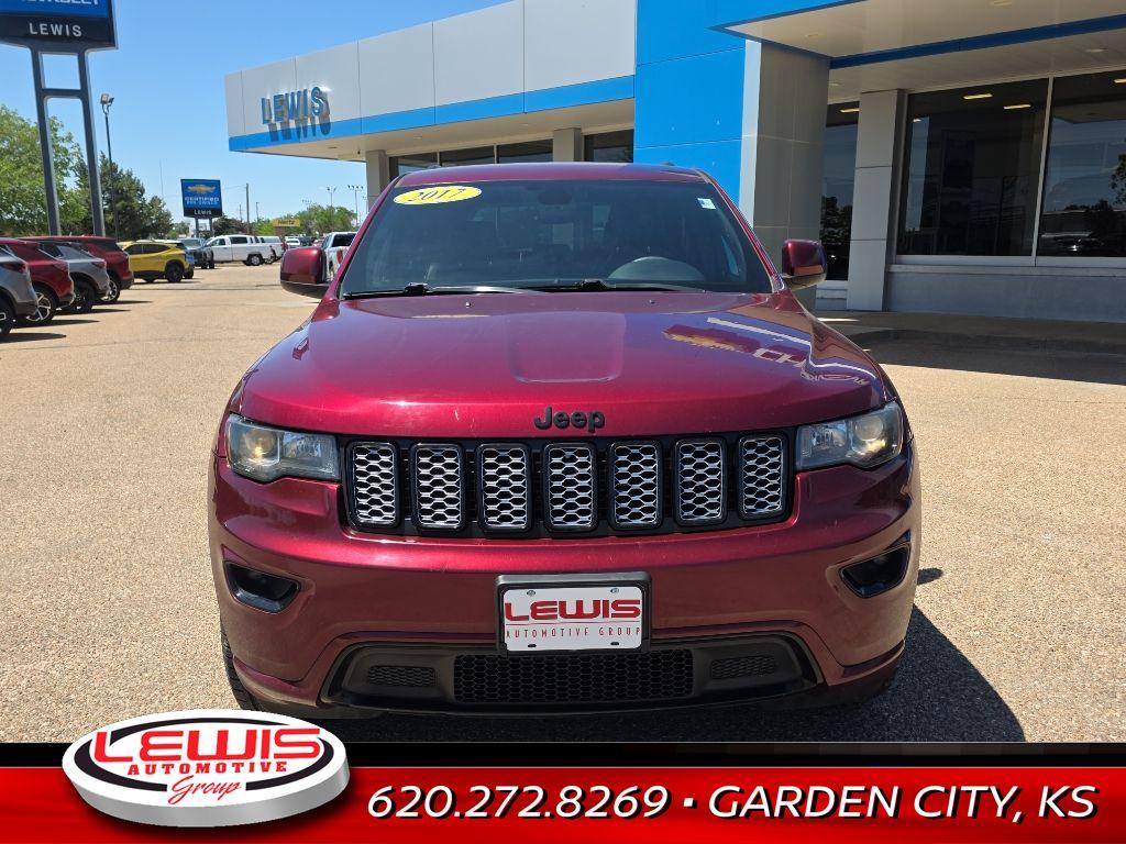 Thumbnail image of 2017 Jeep Grand Cherokee at Lewis Chevrolet Cadillac of Garden City
