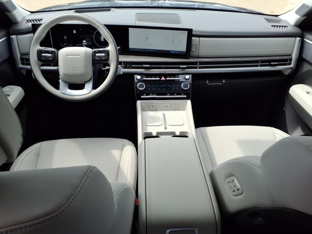 Thumbnail image of 2025 Hyundai SANTA FE Hybrid at Eckert Hyundai