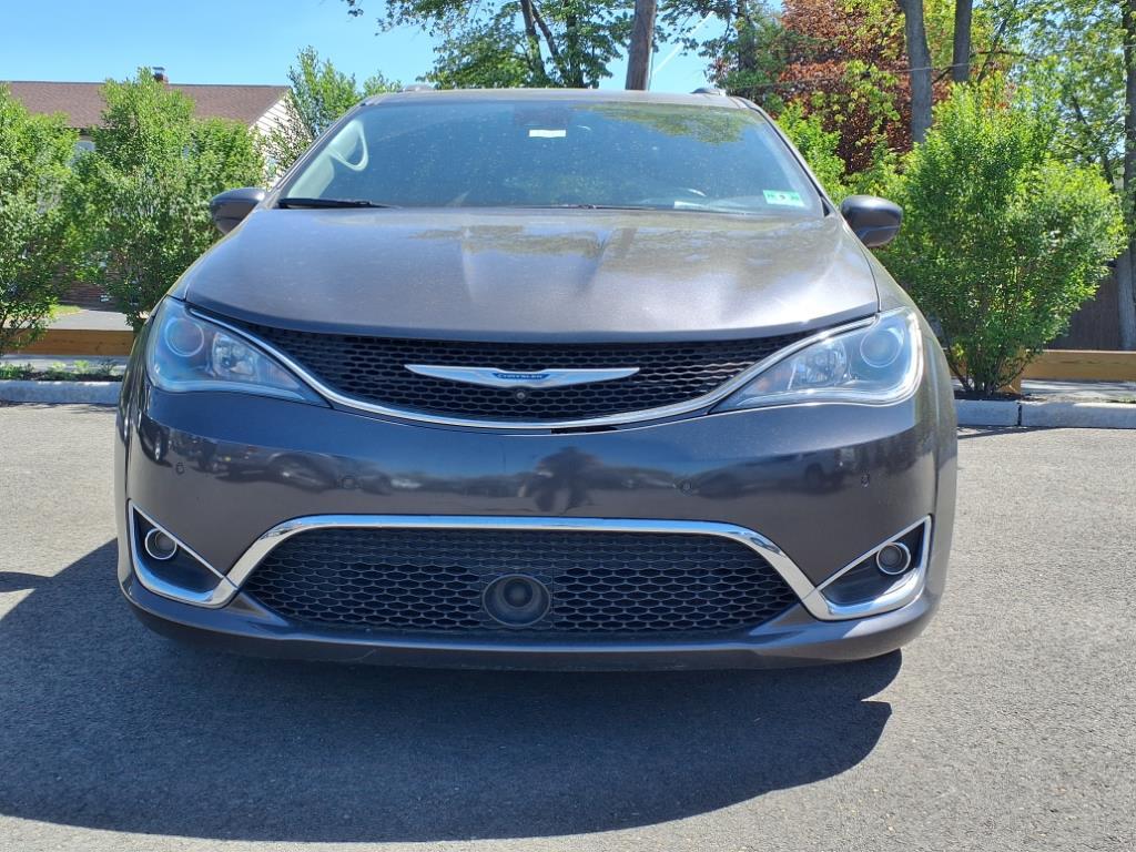 Thumbnail image of 2018 Chrysler Pacifica at Buhler & Bitter Chrysler Jeep Dodge