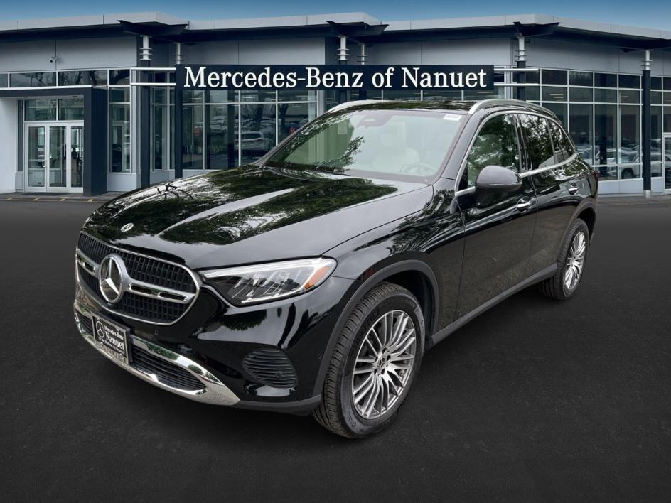 Thumbnail image of 2025 Mercedes-Benz GLC at Mercedes-Benz of Nanuet
