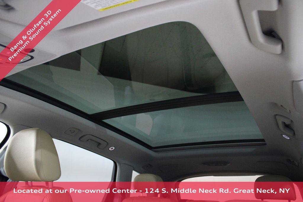 Thumbnail image of 2022 Audi Q7 at Audi Great Neck
